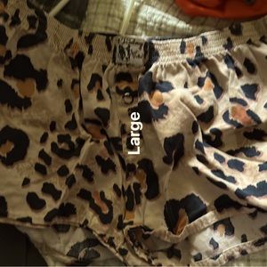 Women’s leopard pj shorts